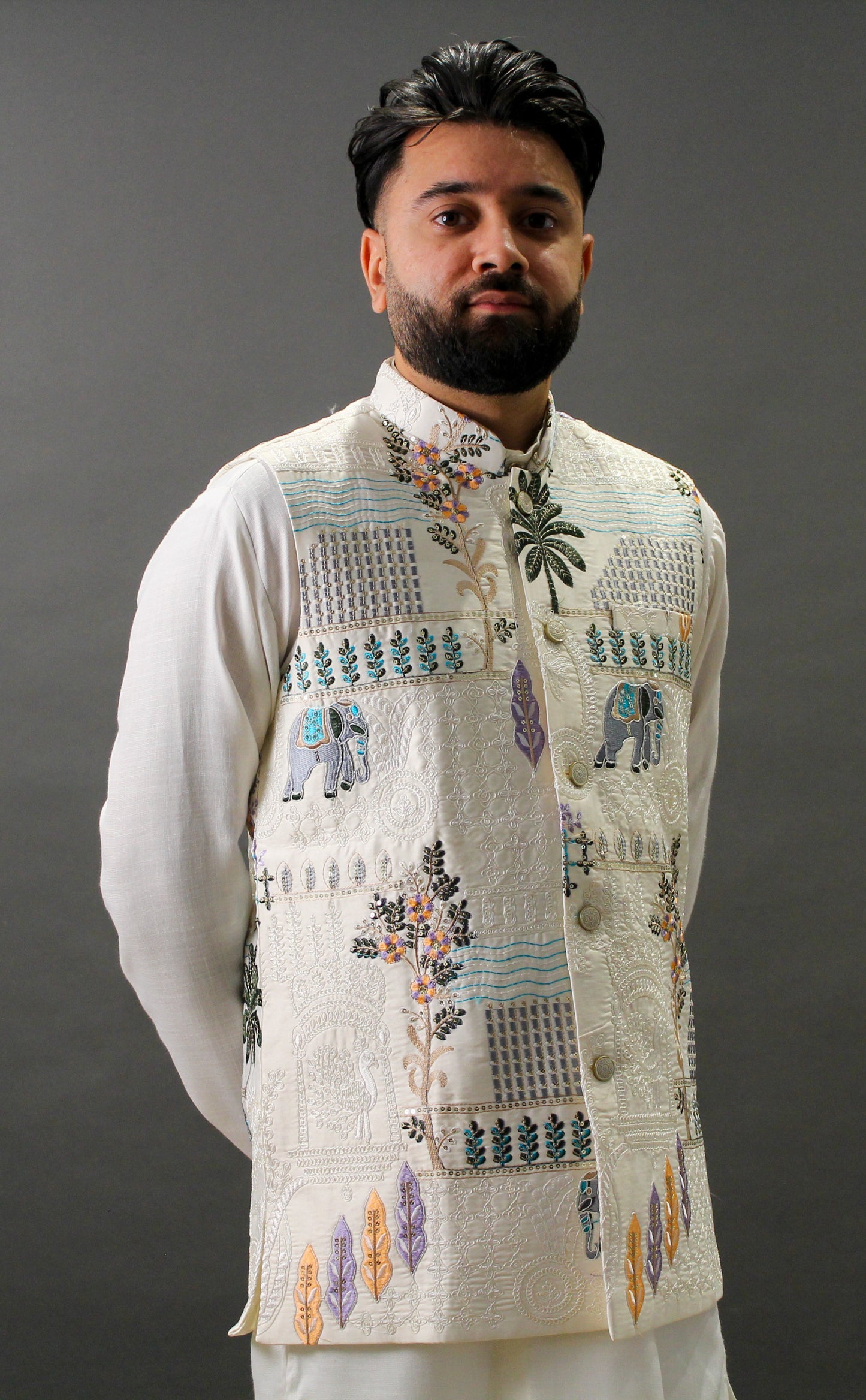 T A A R A V - Indian Waistcoat for Men